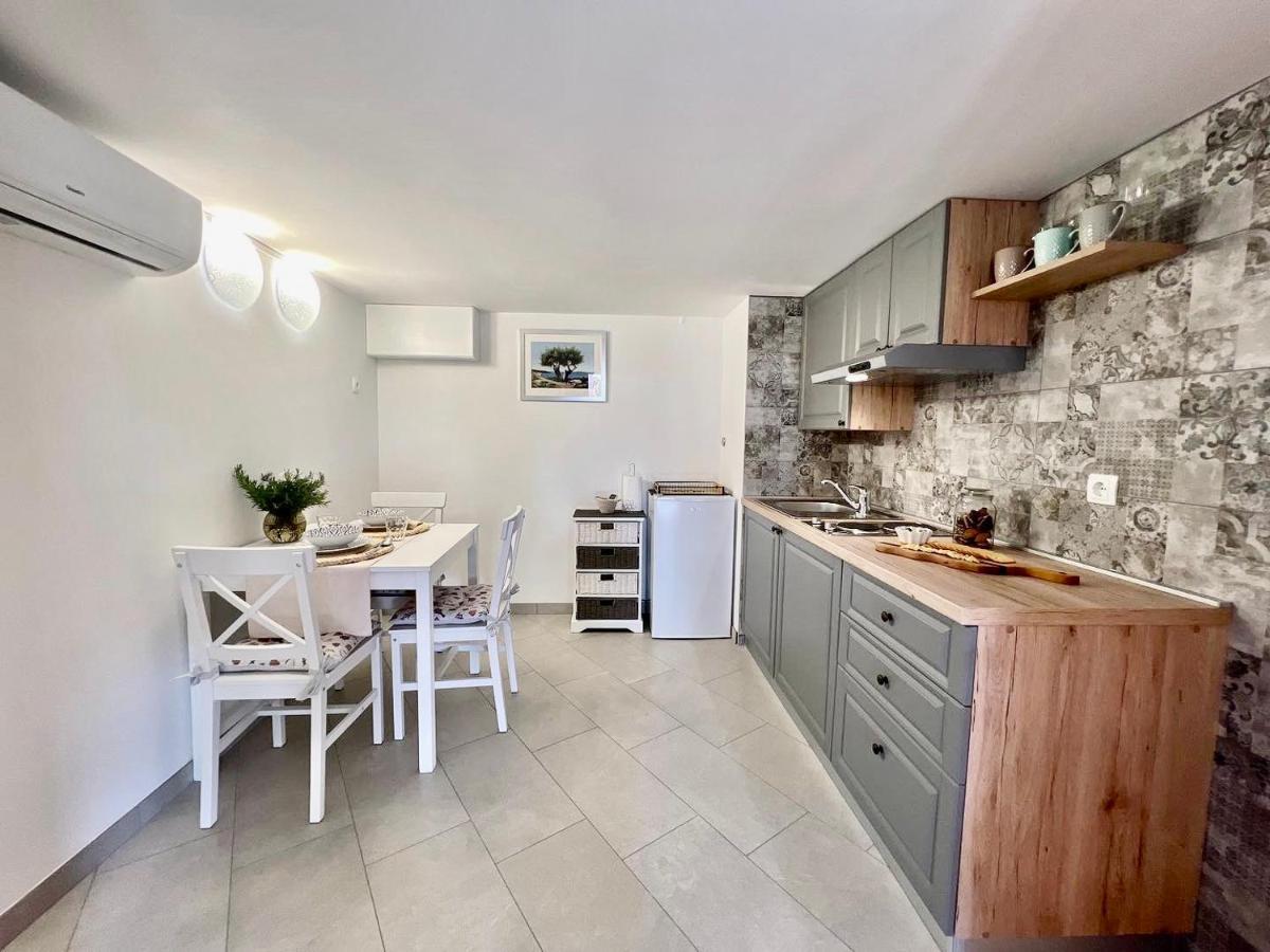 Apartment Amalia Volosko Opatija Eksteriør bilde